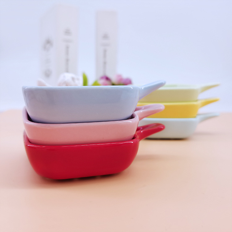 Creative Ceramic Condiment Saucer Mini Solid Color Side Dish Household Tableware Saucer Dish Salad Tomato Soy Sauce and Vinegar Dish