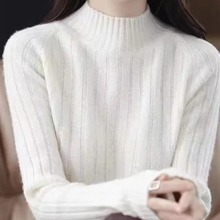 春季新款保暖女士半高领纯色毛衣女短款针织舒适毛衫长袖内搭毛衣