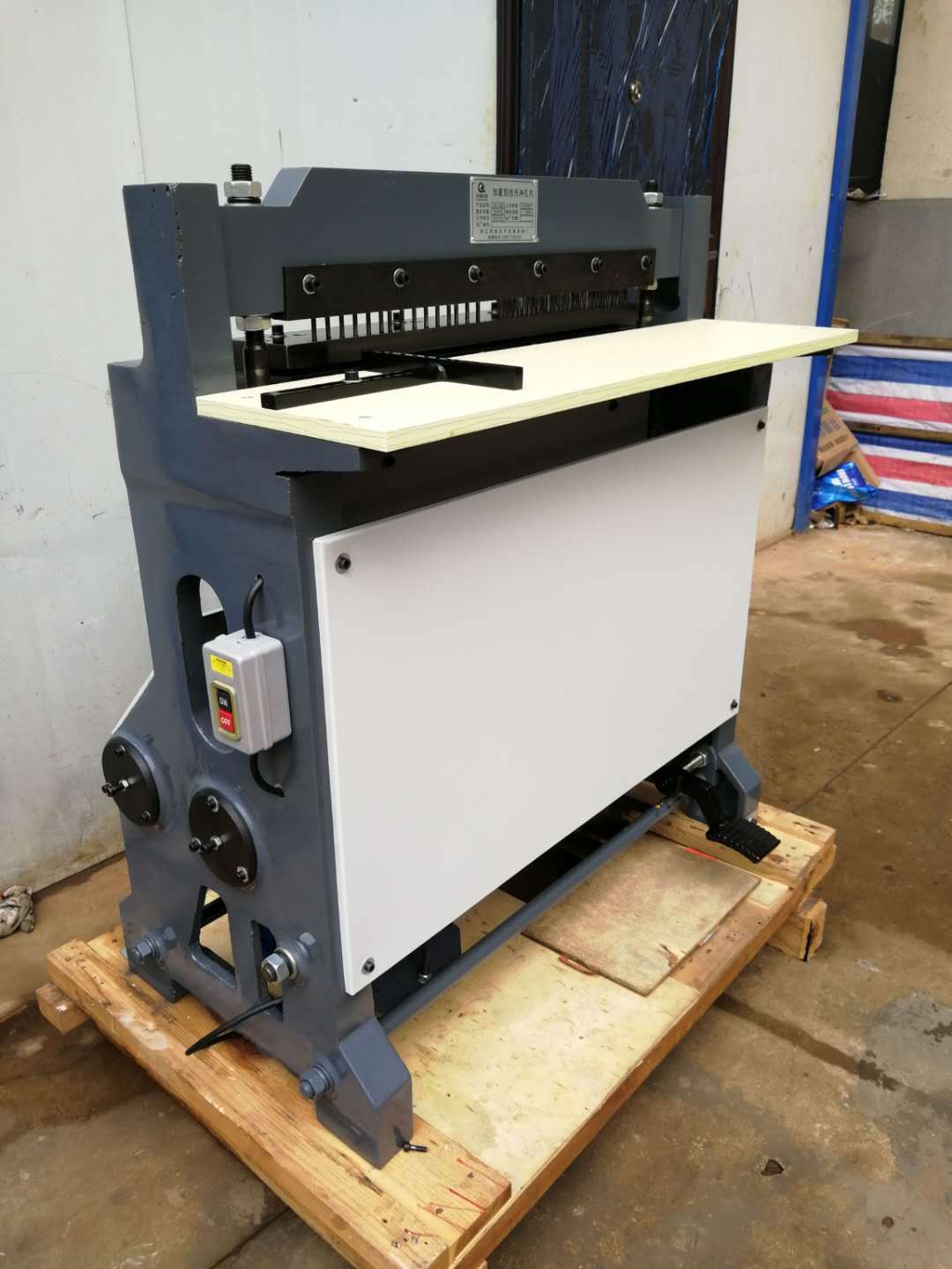 ck-620挂历打孔机 铁圈装订机 台历打孔机