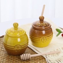 跨境新品直供 复古陶瓷浮雕蜂蜜储藏罐 配木制搅拌棍 调味罐礼品