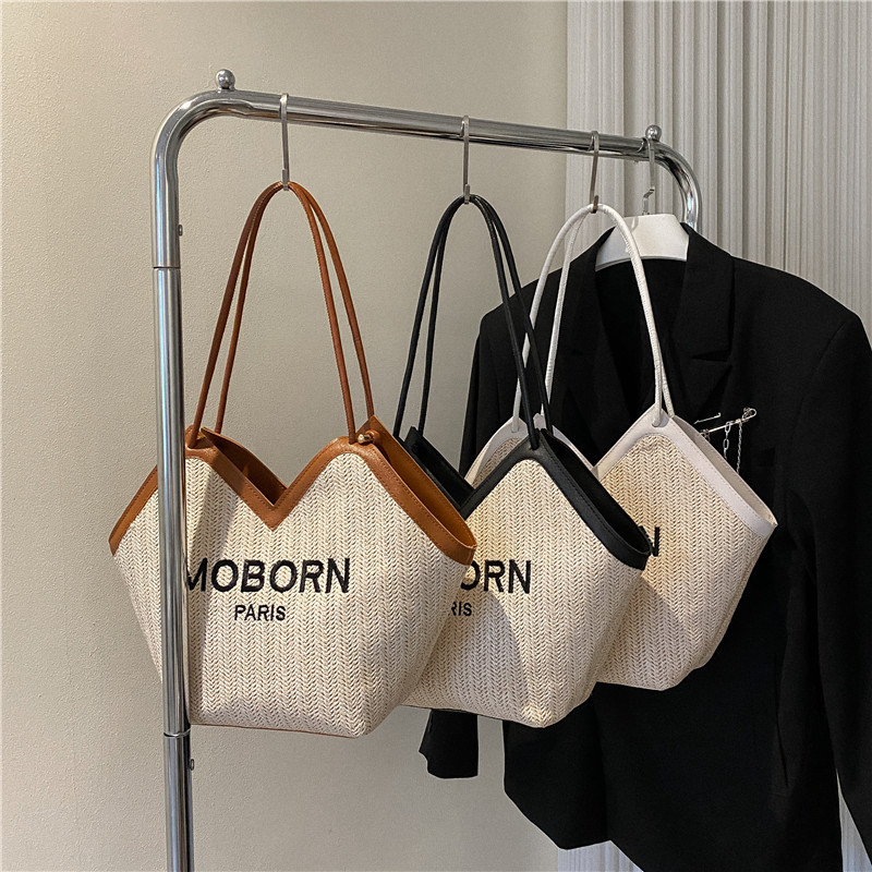 Straw Woven Bag Women's Bag 2022 Autumn New Fashion Letters Large Capacity Totes Sweet Leisure Shoulder Bag