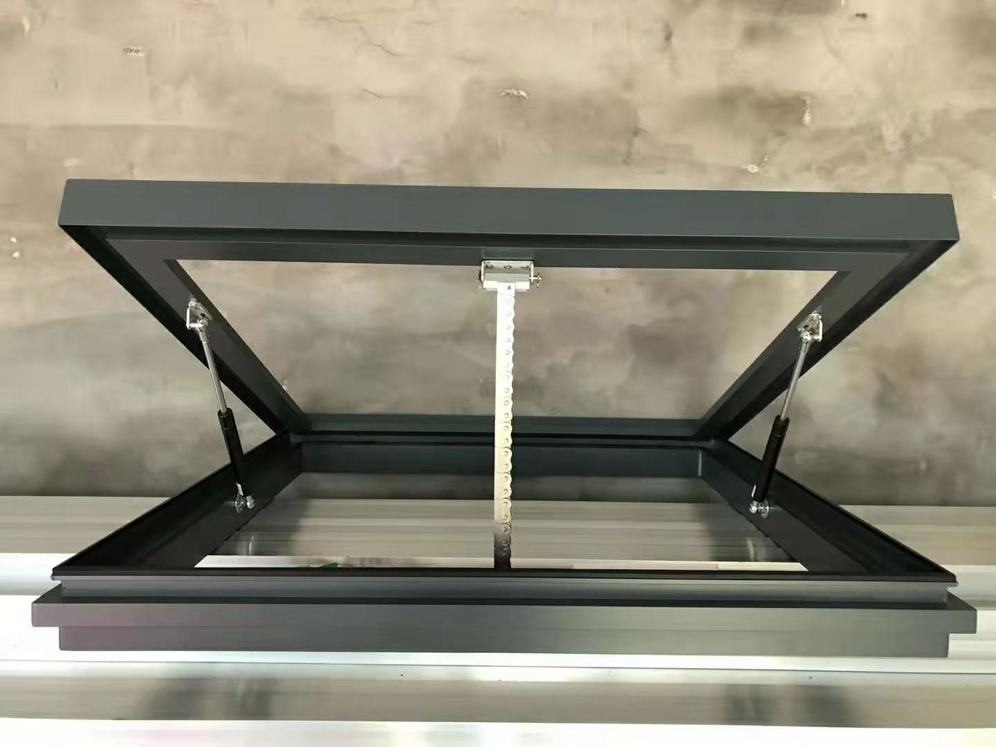 定制螺杆智能电动开窗器工厂自动推杆式排烟开窗机天窗房顶开窗器