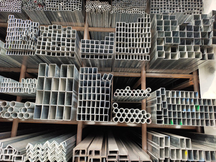 浙江金华镀锌方管方通扁通q235b矩形管方钢管材镀锌管薄壁管60*60