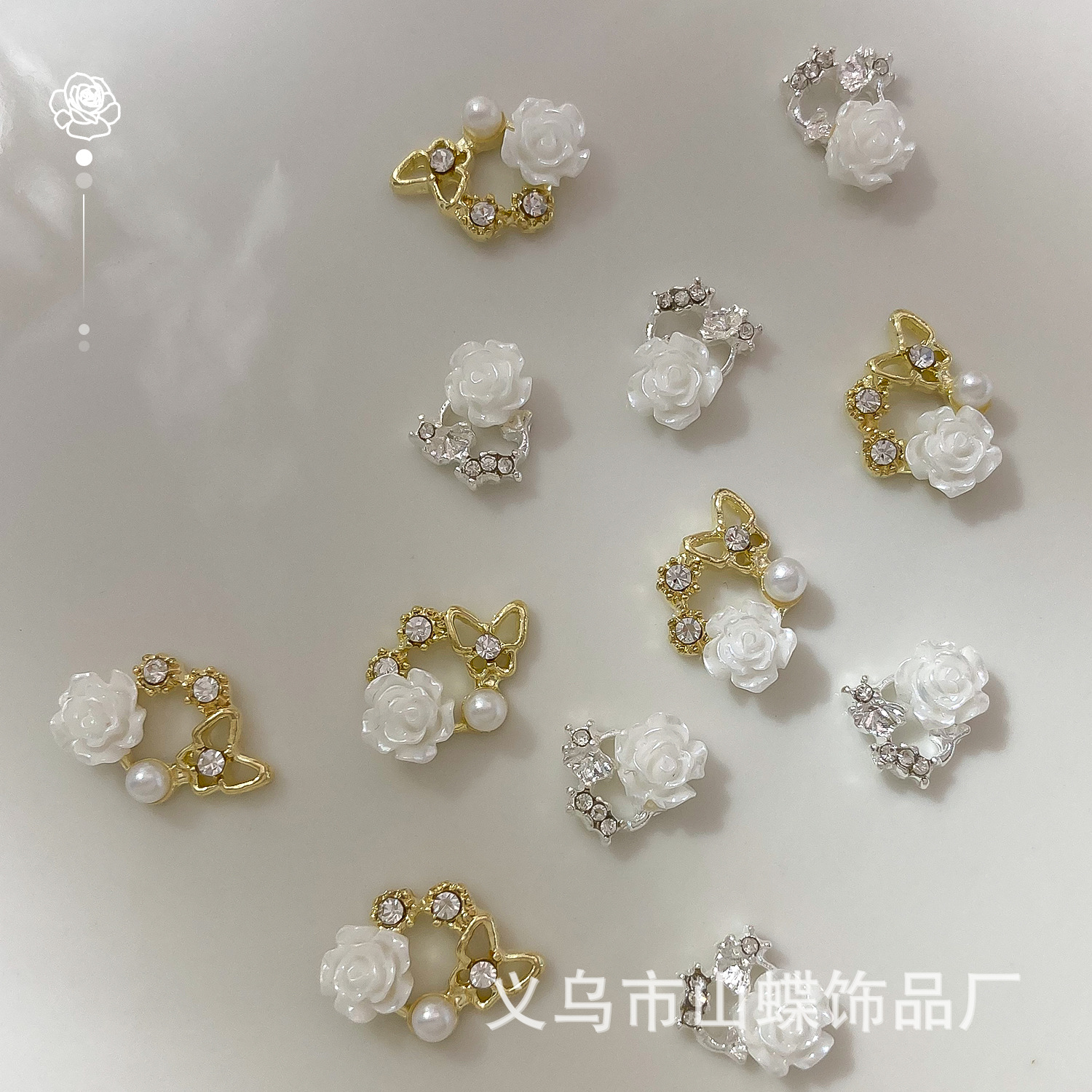 Manicure Camellia Butterfly Garland Metal Three-Dimensional Pearl Diamond All-Match Japanese Nail Rhinestone Ornament