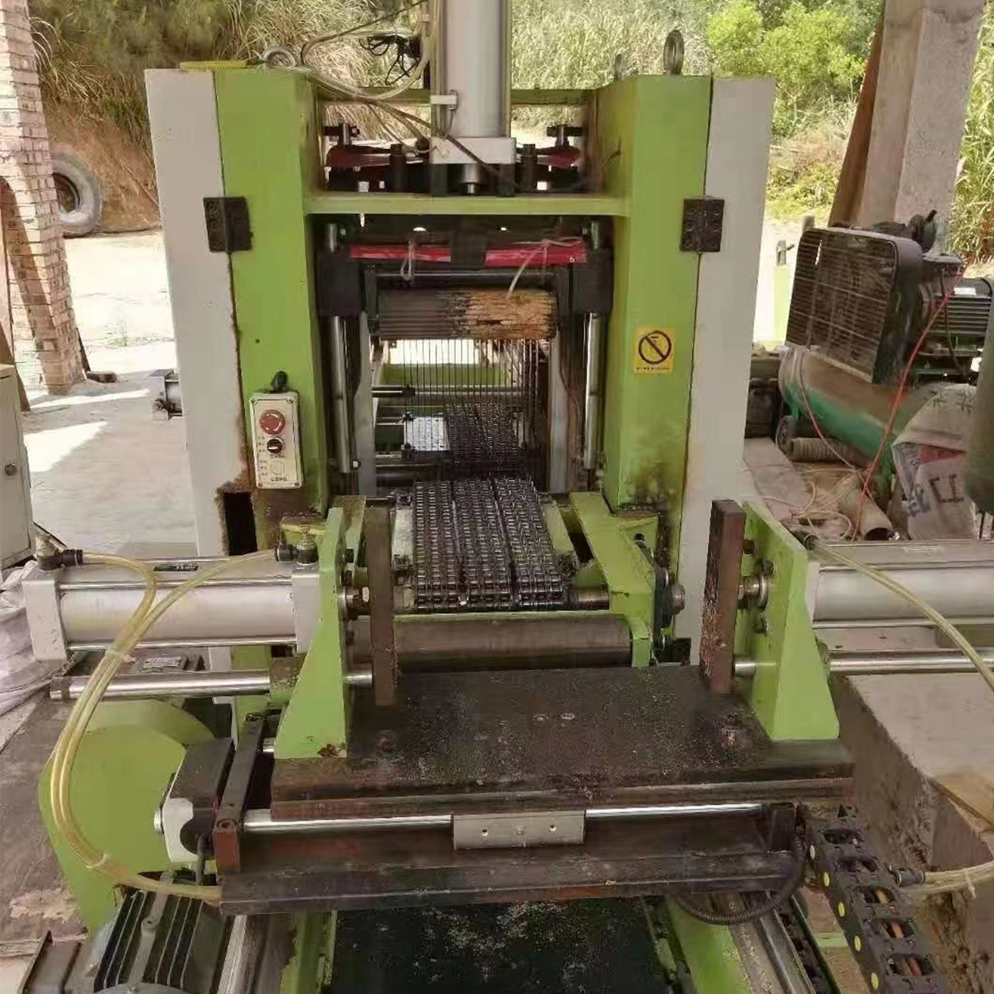 二手圆木框锯机【万利德2020产】8成新sm30-30圆木框锯机低价转让