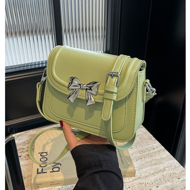 高级质感洋气小包包女2024新款流行百搭斜挎包时尚爆款超火小方包