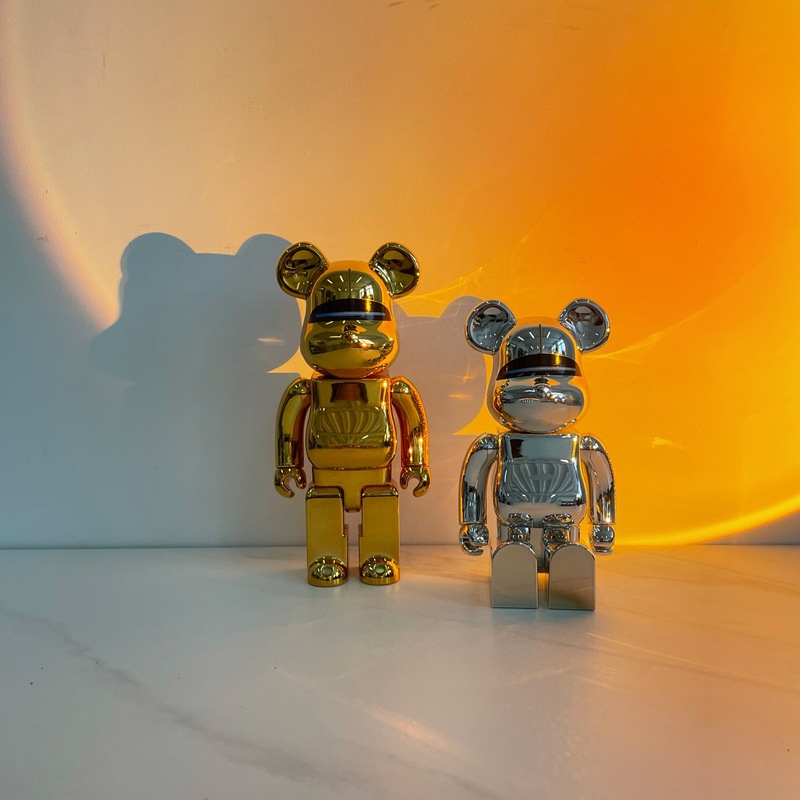 暴力熊积木熊bearbrick空山基初代400% sexy robot摆件礼物