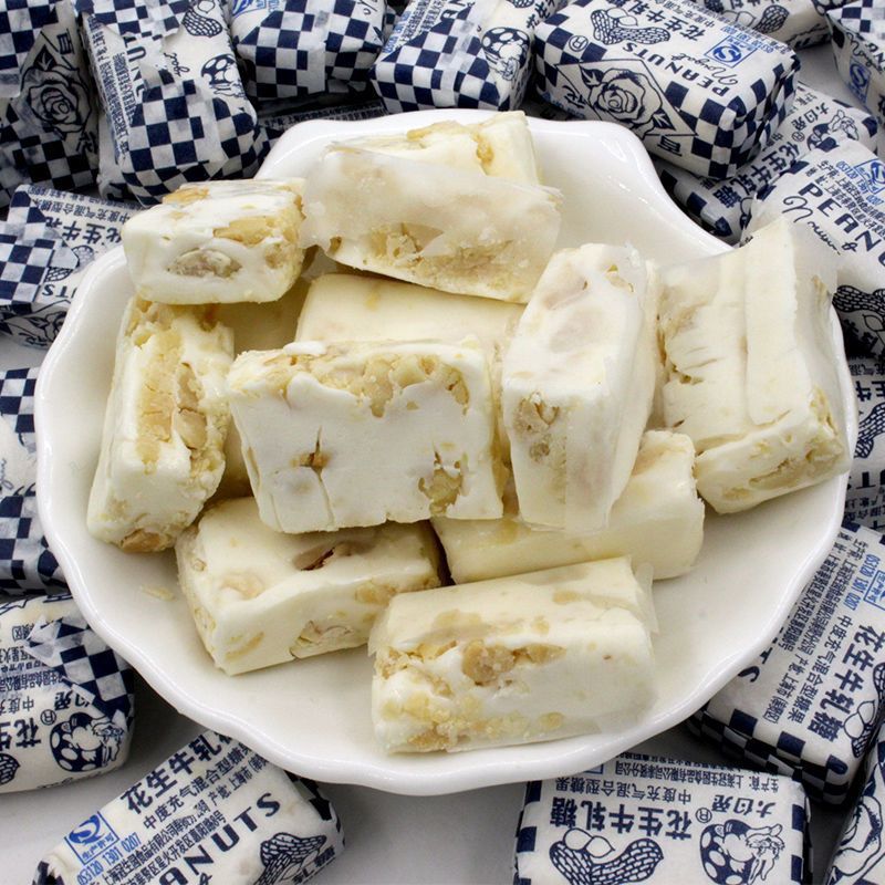 牛扎糖上海特产大白兔花生牛轧糖袋装儿童休闲零食万圣节糖果喜糖