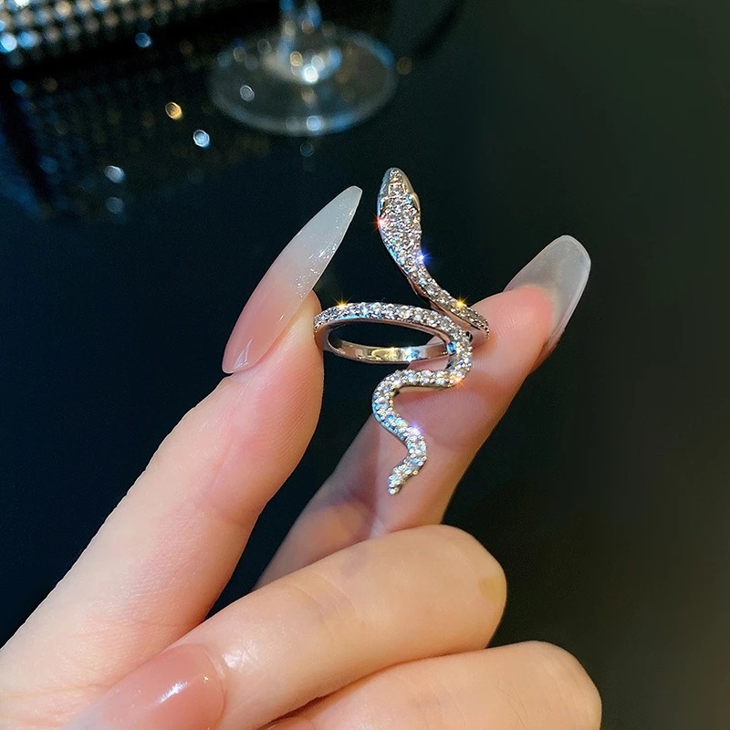 Foreign Trade Cross-Border Hot Selling Micro Inlaid Zircon Winding Simulated Snakes Ring Female Niche Design Fashion Personalized Index Finger Ring