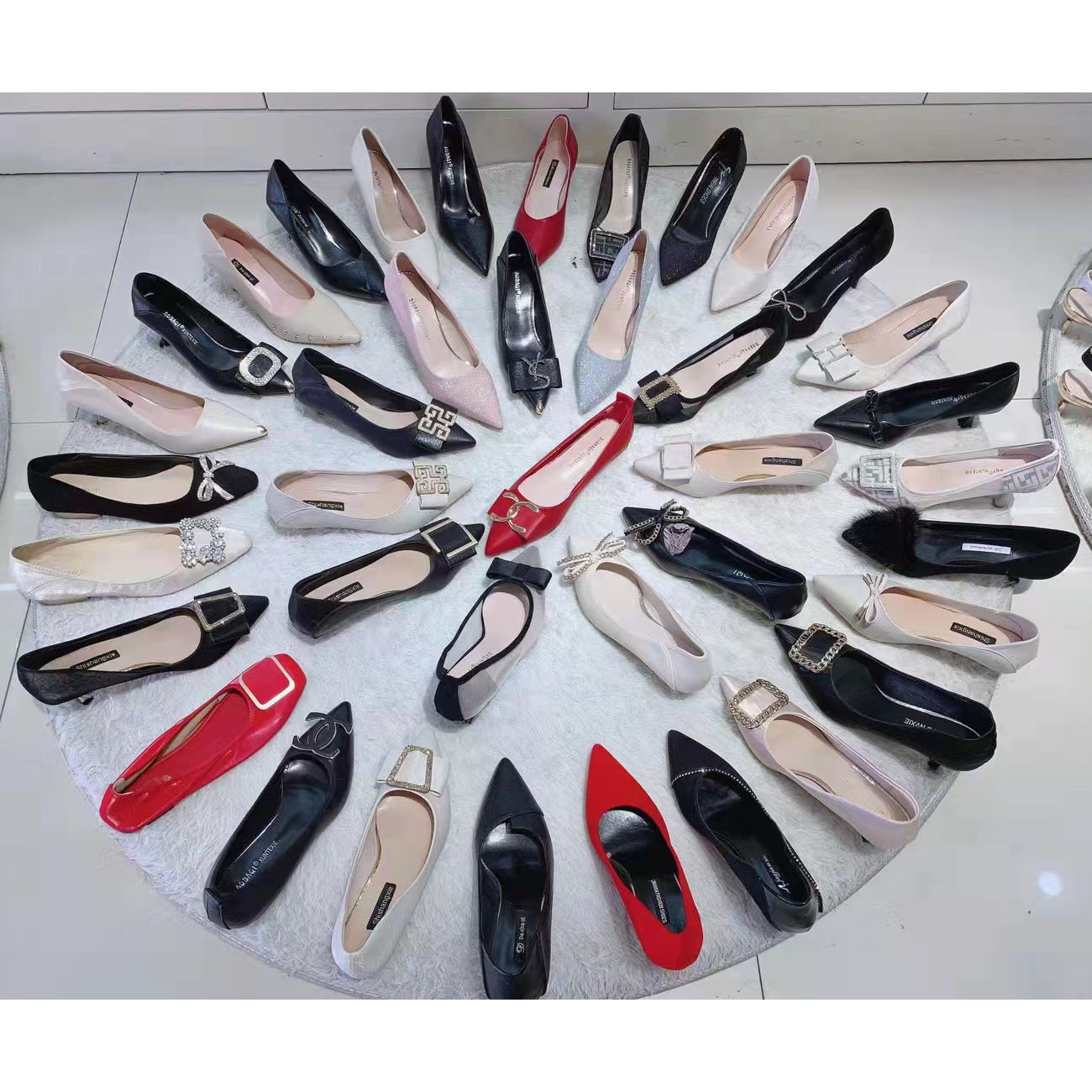 温州厂家货女士时装高跟鞋尖头时尚单鞋存尾货杂款直播外贸地摊鞋