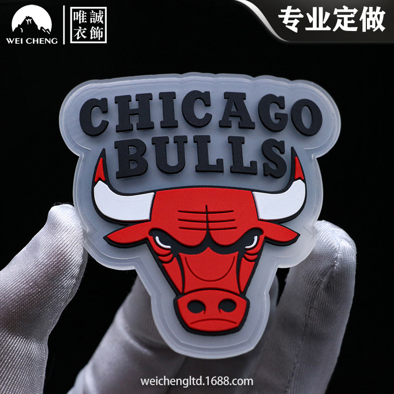 厂家立体pvc滴塑胶章 加工定制橡胶车缝标签 硅胶帽子logo标牌