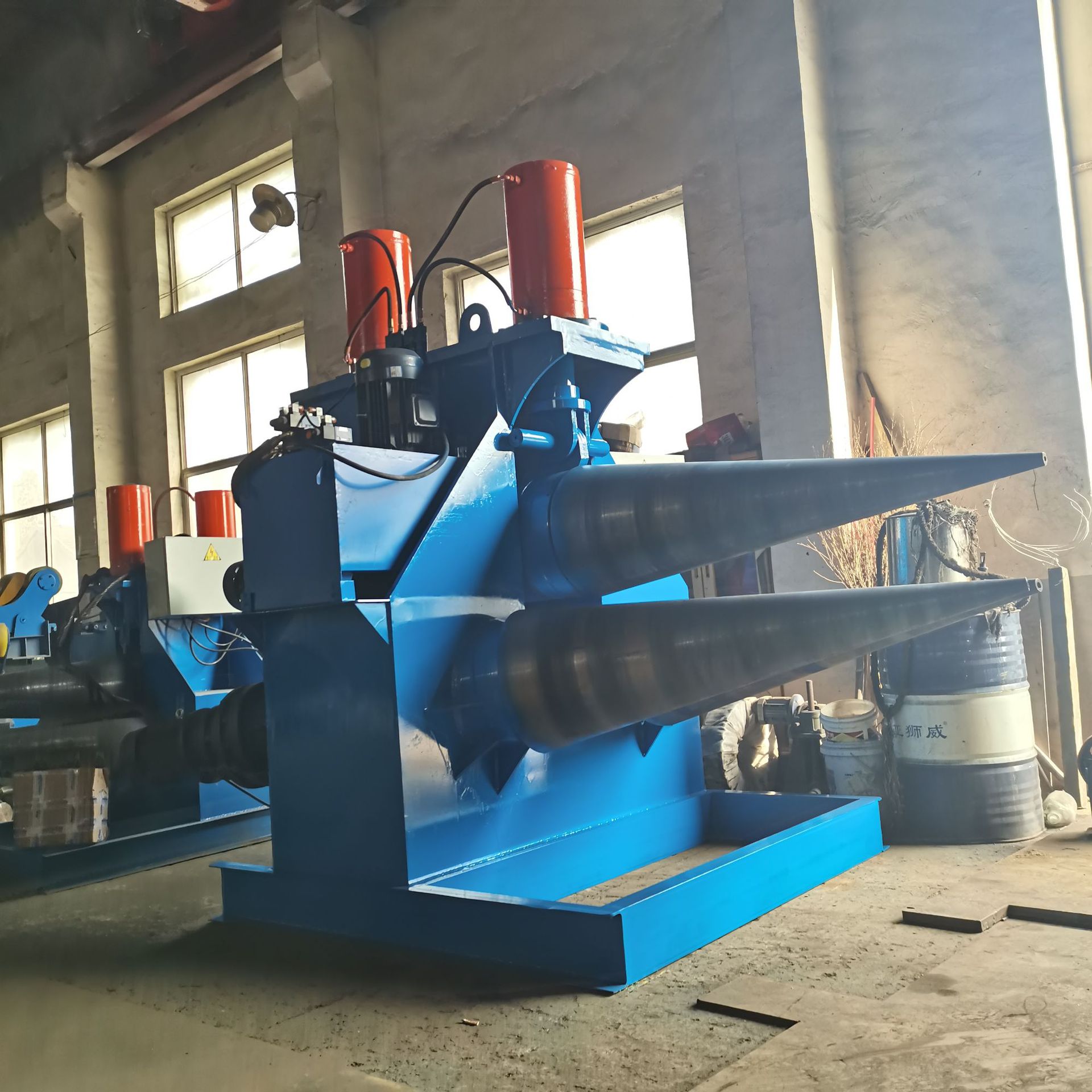 卷锥机10*1600不锈钢锥度卷板机锥形桶卷制三锥卷圆机液压滚圆机