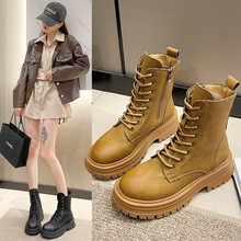 粗跟系带大黄靴女2023新款韩版小众设计短筒靴时尚潮流气质马丁靴