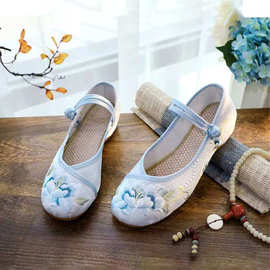 2025新款跨境代发新款布鞋旗袍舞鞋平底增高鞋跨境汉服鞋绣花鞋