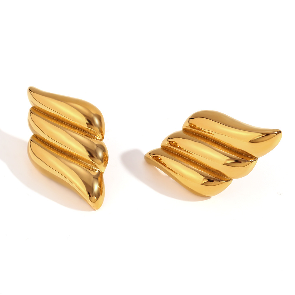 European and American Fashion Personalized Niche Design Earrings Stainless Steel 18K Gold Plated Elegant Geometric Three-Layer Wings Earrings for Women