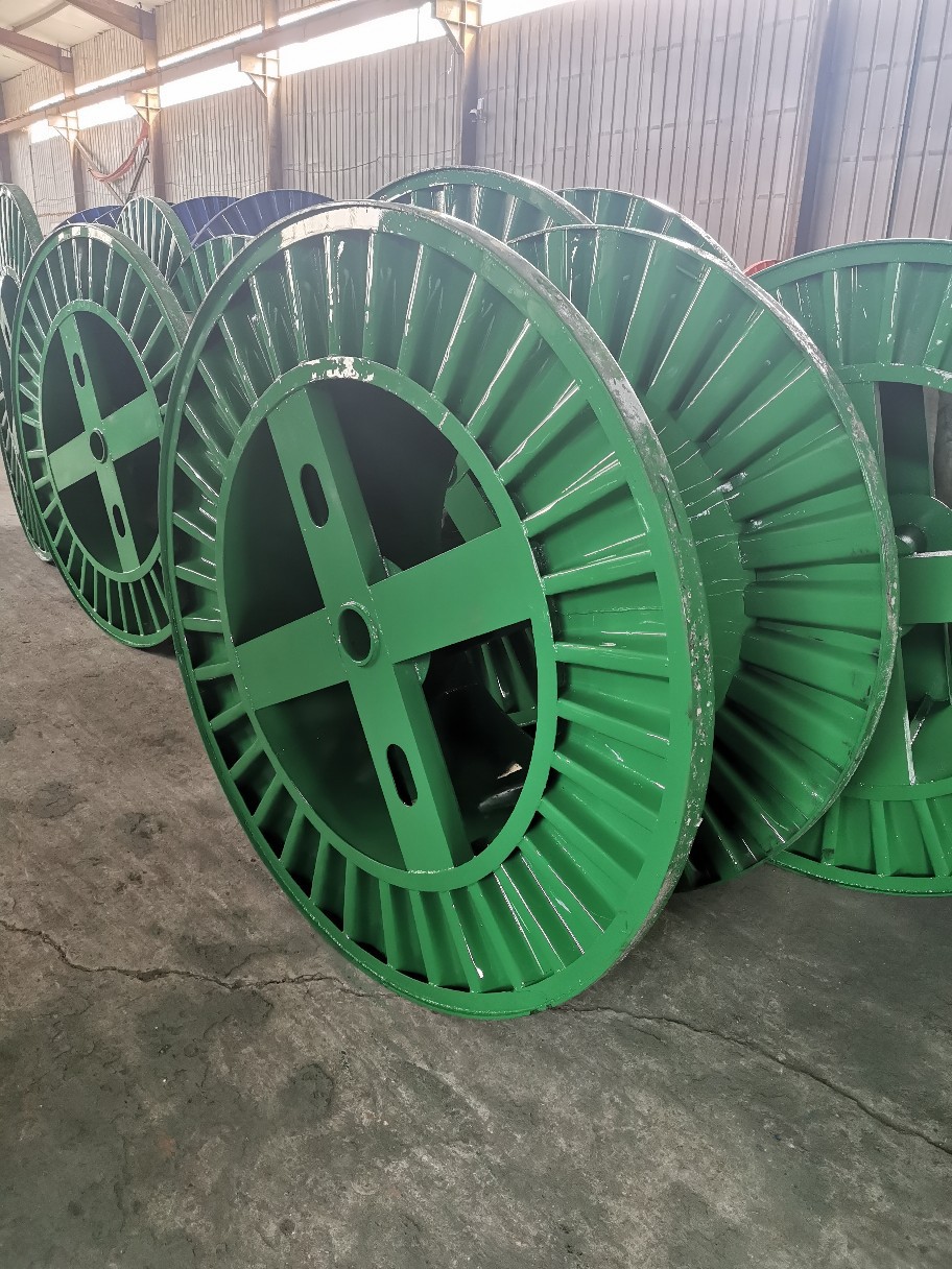 生产各种全铁质全铁轴盘电缆轴盘加工定制多种规格电缆线盘