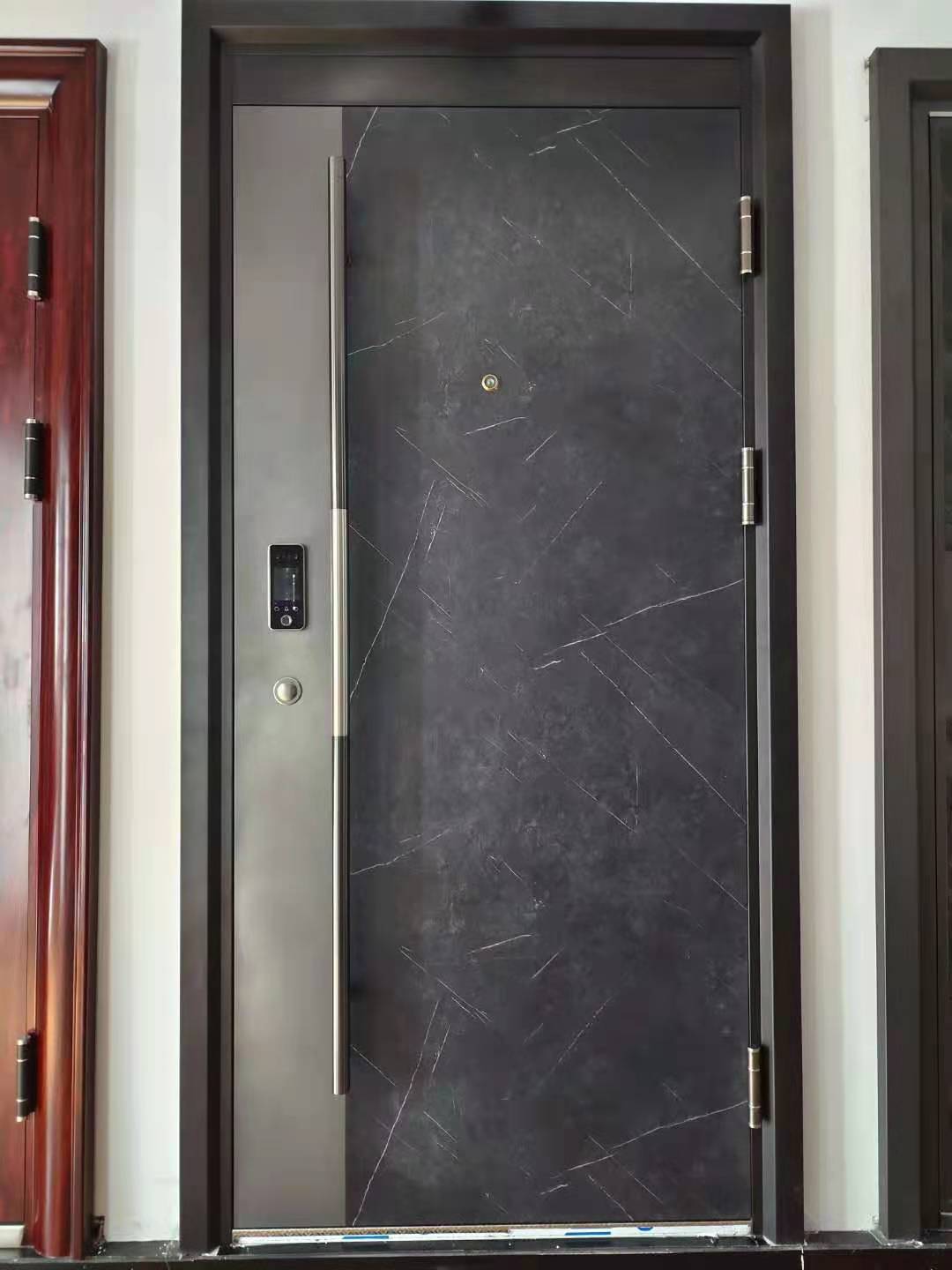 防盗门宅配现代简约智能入户门带嵌入式指纹密码锁安全门甲级工厂