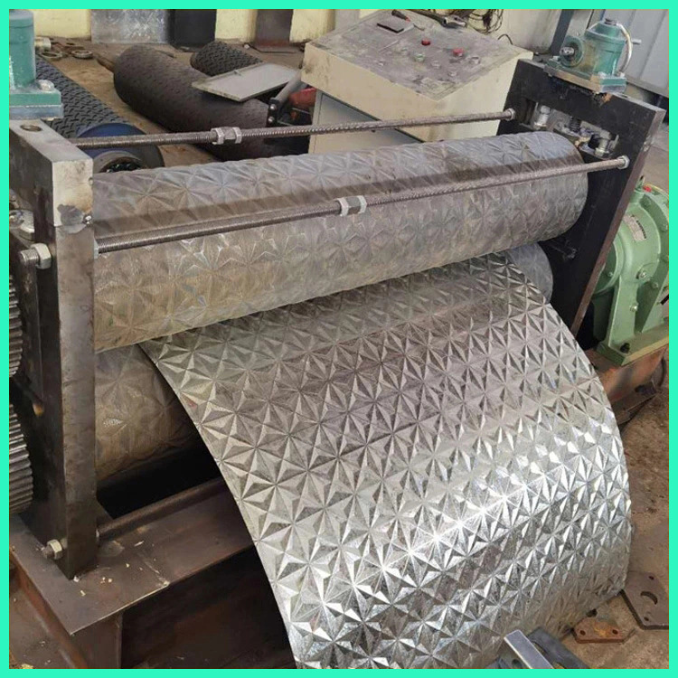 彩钢板滚花机 钻石花纹压花机 驰恒 辊花机 厂价供货