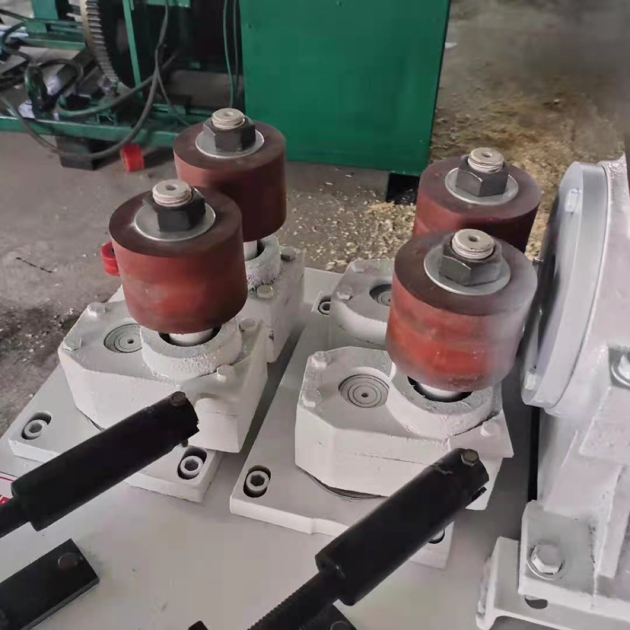 木工机械圆棒机小型木棒圆棒成型机木工铣床家具圆木机方木车圆机