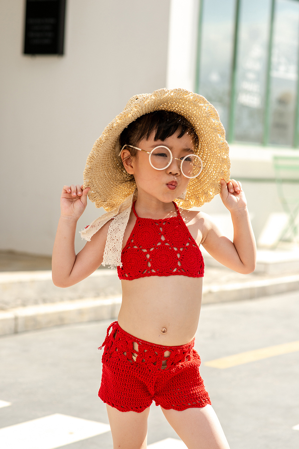 新款女童泳衣,小童,大童均有合适尺码,夏天游泳冬天泡温泉都很适合