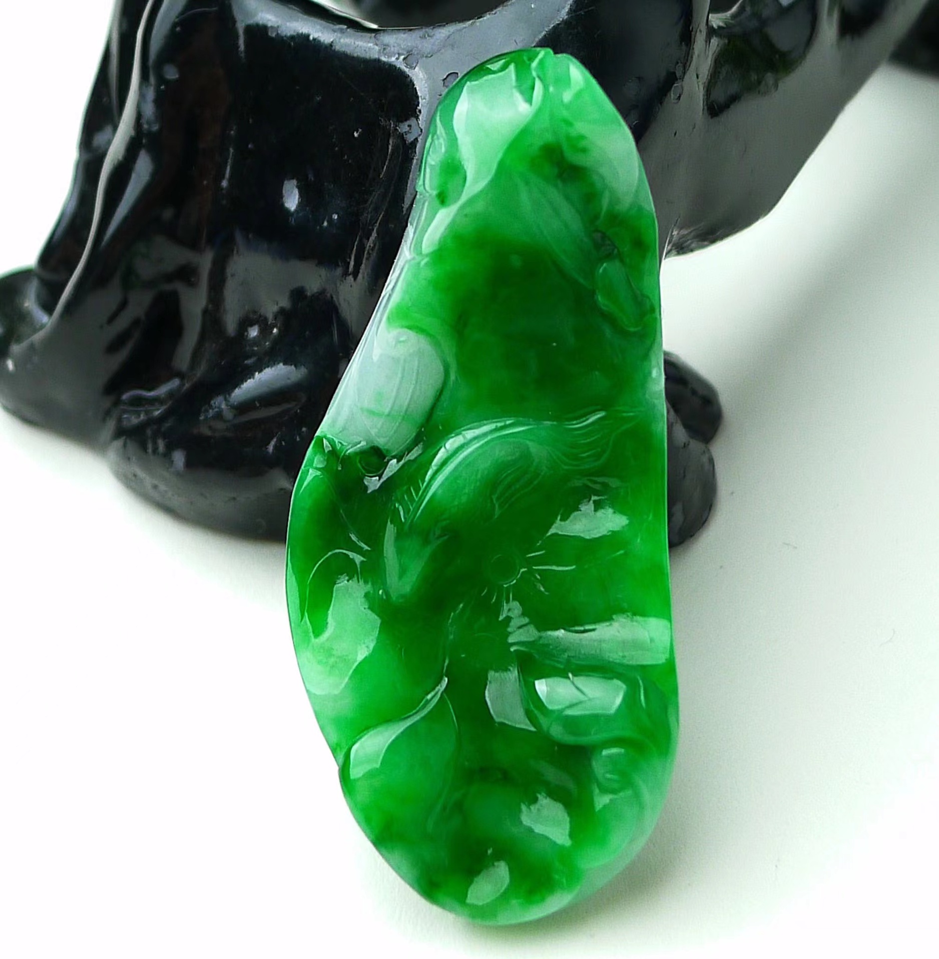 天然缅甸翡翠a货 女款玉挂件满绿荷花鱼翡翠吊坠14.66