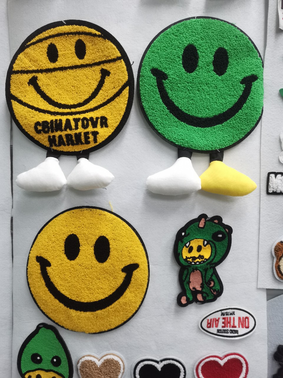 毛巾绣绣花标drew笑脸表情布贴鞋帽包包配饰服装辅料补丁卡通刺绣