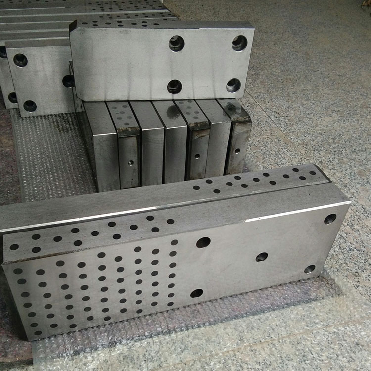 盘起 汽车模具标准件 米思米模具标准件 自润滑外导板 ogpz pcgp