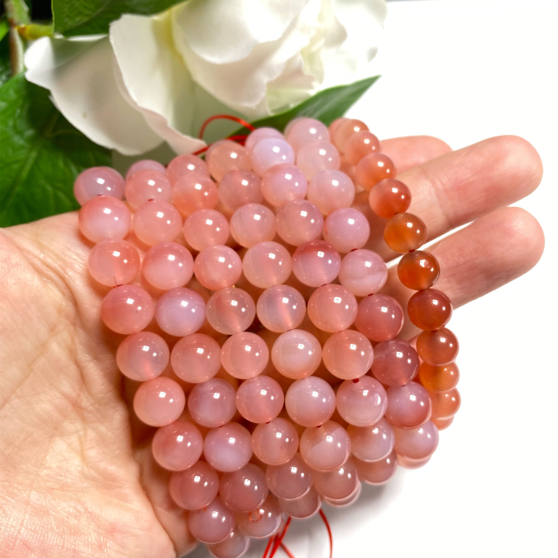 仕凡珠宝盐源玛瑙水蜜桃渐变色盐源玛瑙手链饰品玛瑙手串厂家批发