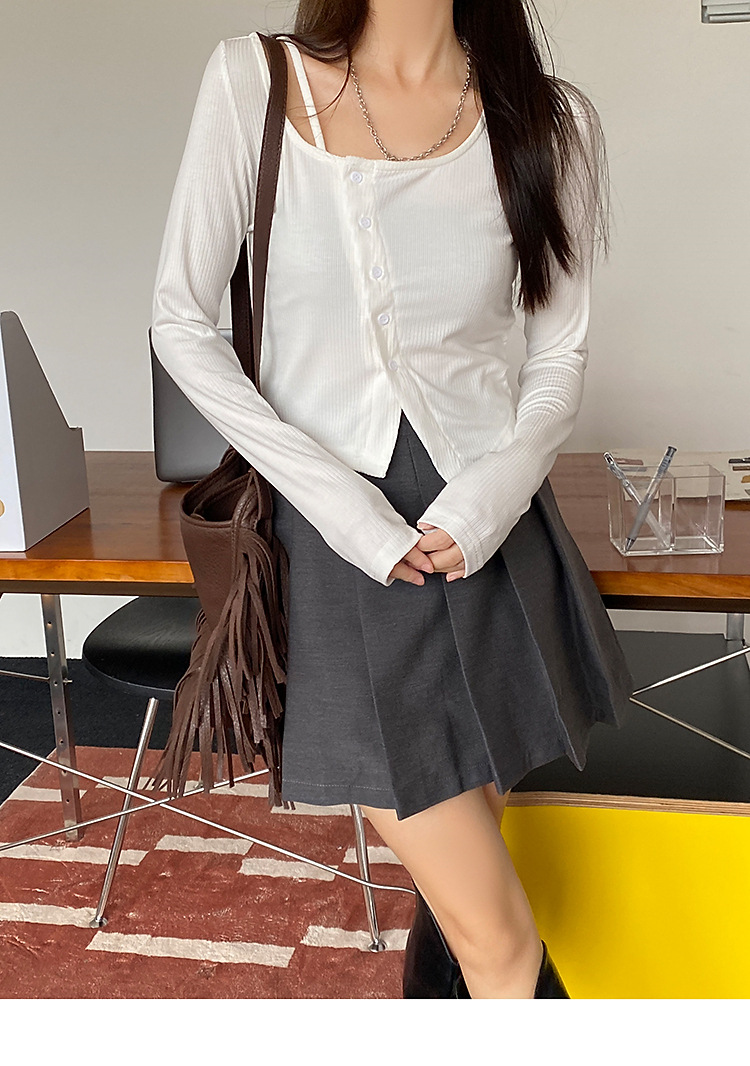 微胖mm大码不规则针织打底衫女2022年秋季新款纯色斜扣内搭上衣详情9