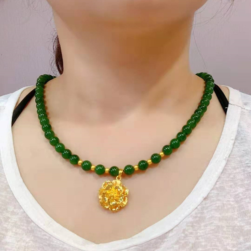 999足金牡丹花天然菠菜绿玉石和田碧玉项链妈妈款花吊坠黄金项链