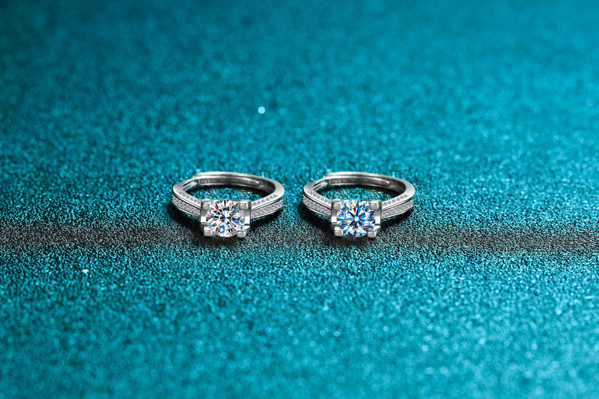 s925银经典牛头戒指时尚情侣四爪白金钻戒抖音直播同款牛角开口戒