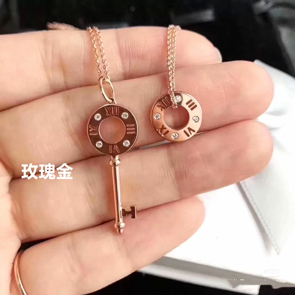 Т家四钻罗马数字钥匙项链 女925银玫瑰金18k金黄金锁骨链毛衣链