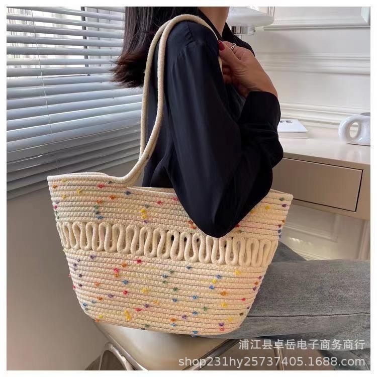 New Simple Woven Beige Hollow Bag Urban Versatile Beach Bag Fresh and Stylish Shoulder Woven Bag