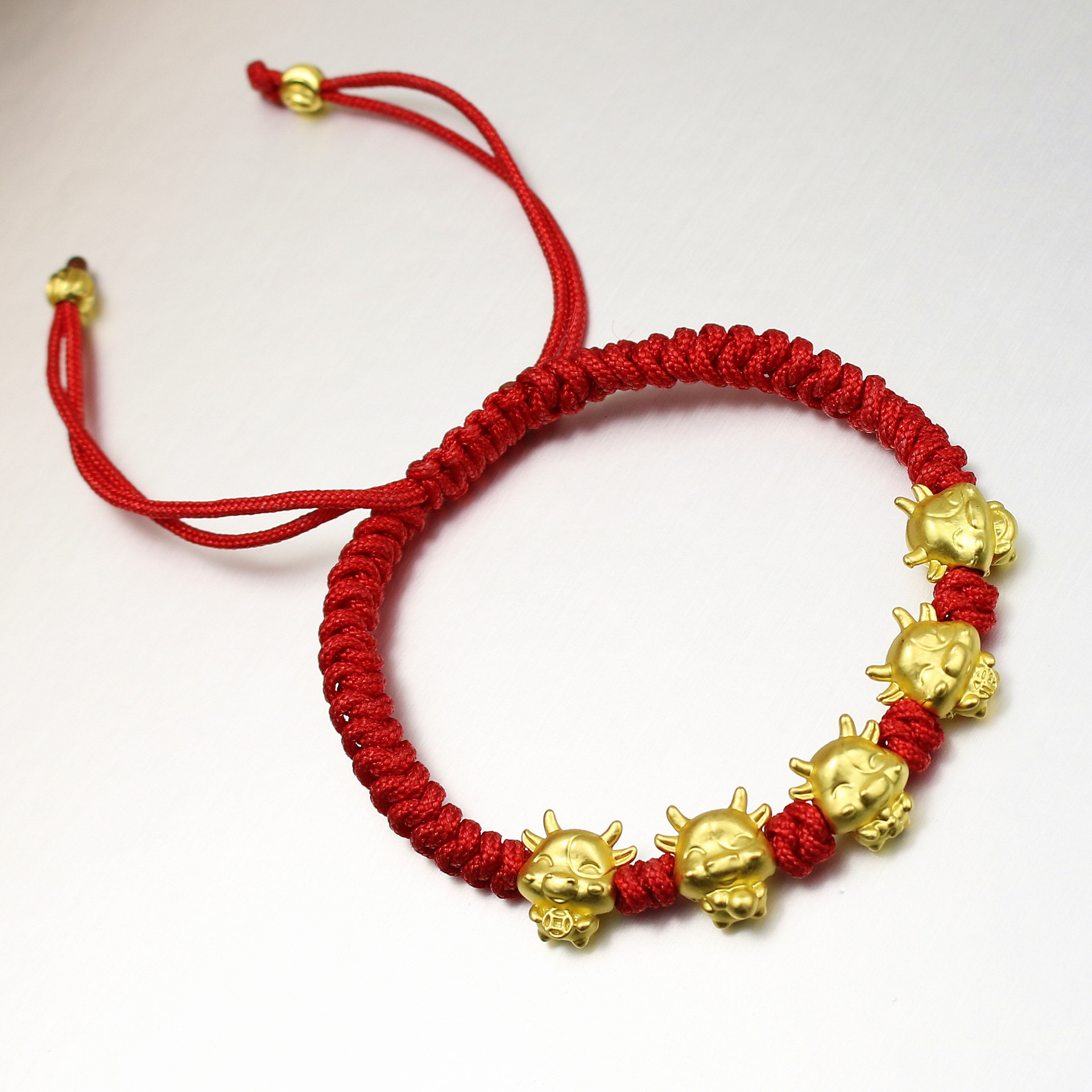 本命年五福牛手链 生肖牛情侣转运手串 小金牛手工编织红绳手链
