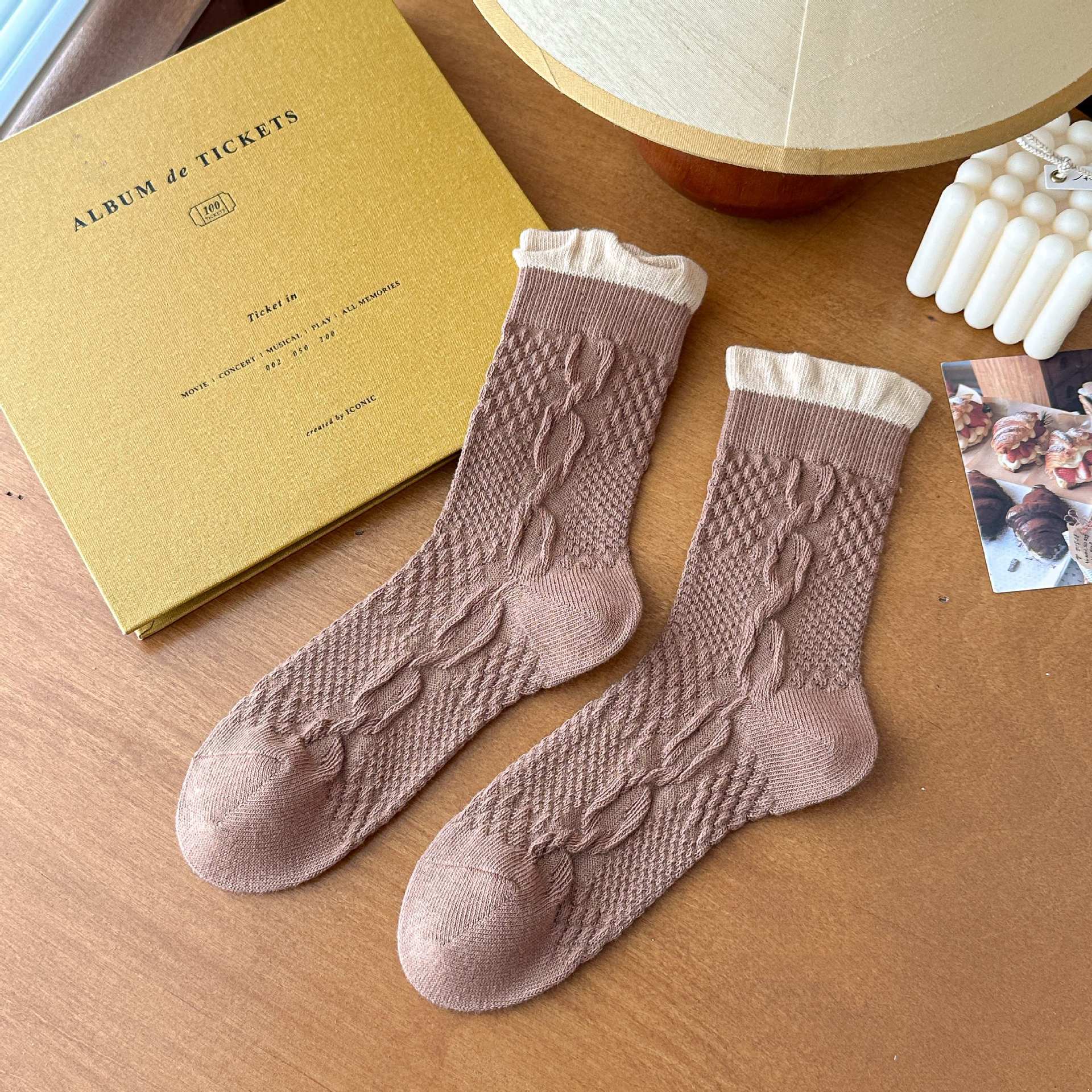 Autumn Winter Retro College Style SocksJapanese Style Solid Color Embossed Tube SocksBubble Mouth Lace Ins Mori Style Women's Socks