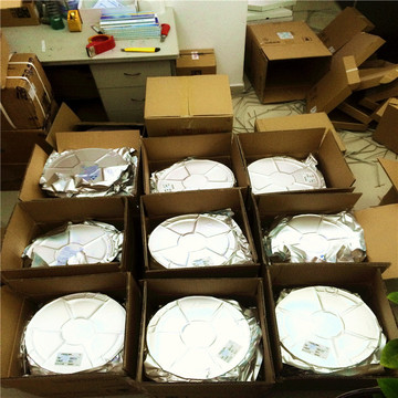 规格型号安装类型封装规格包装方式生产批号通道数应用领域输出电压