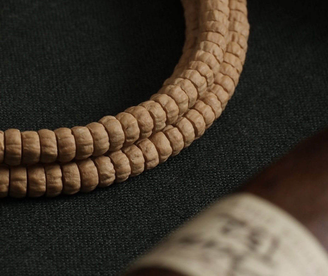 正品西藏热振百香籽药片手串菩提原皮原色柏香籽顺纹佛珠108颗文