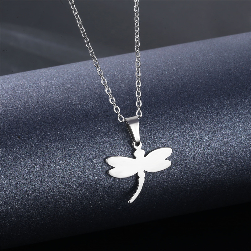 European and American Ornament Wholesale Amazon Popular Necklace Titanium Steel Dragonfly Pendant Stainless Steel Girls' Sweater Chain Can Be Customized
