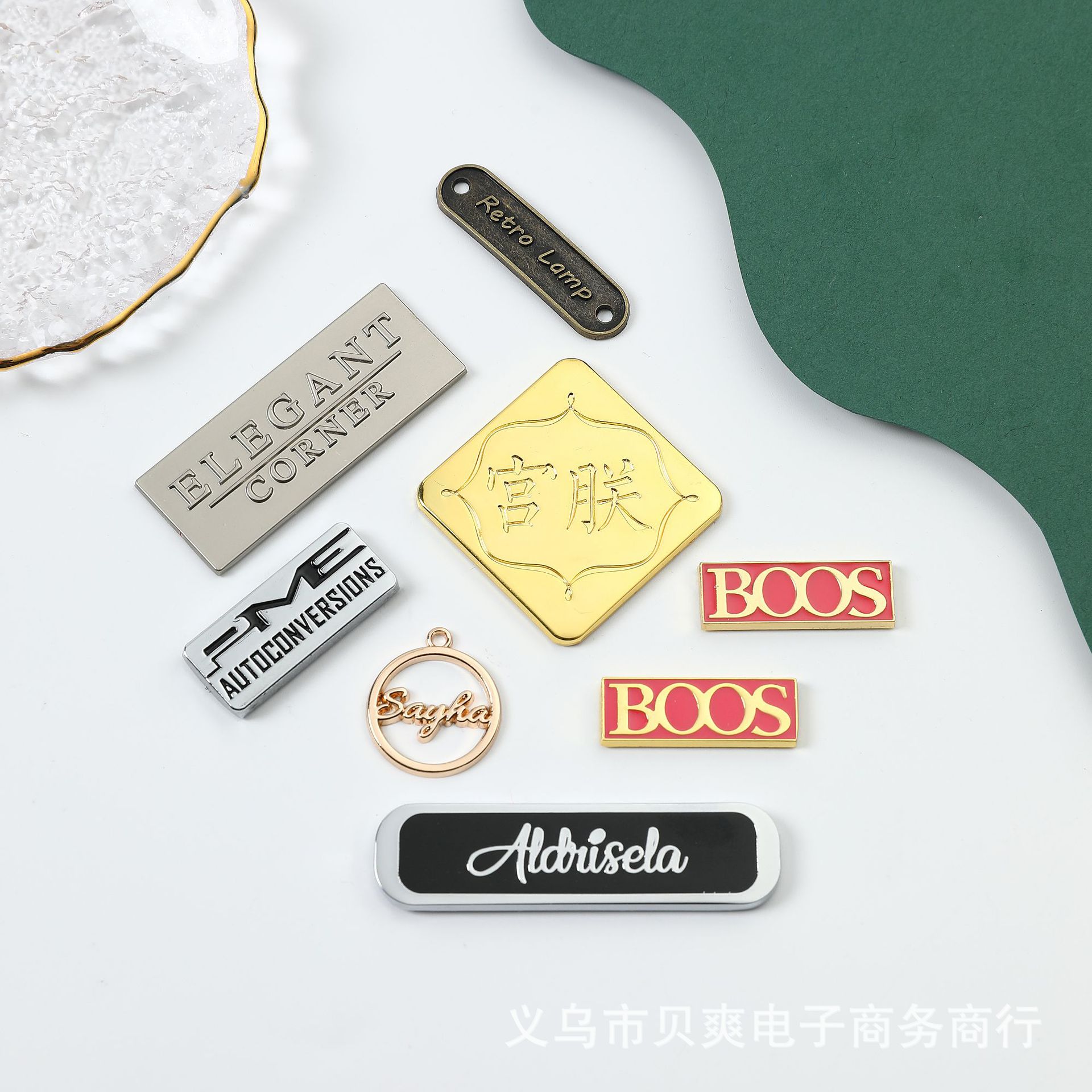 Hot Selling Zinc Alloy Stitching Small Sign Exquisite Bag Clothing Hand Sewing Nameplate Professional Electroplating Die Casting Laser Craft