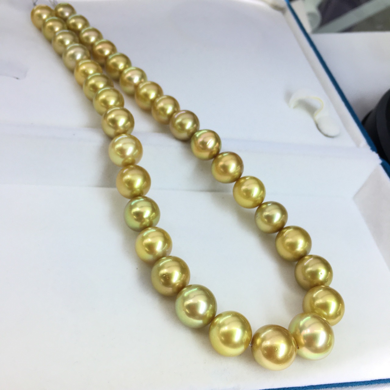 菲律宾天然浓金茶金南洋金珍珠项链11-15mm圆强光极微瑕细瑕疵