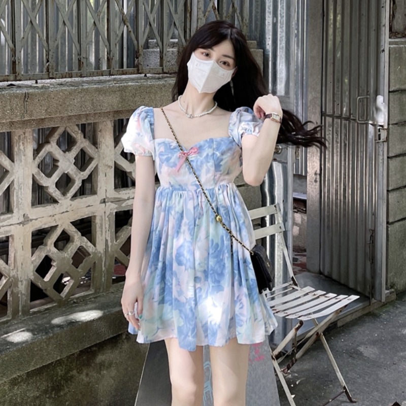 复古港风扎染连衣裙女夏季2021新款法式小个子方领泡泡袖蓬蓬裙子