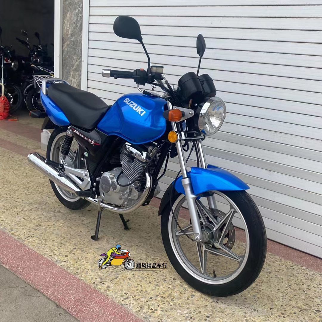 适用二手九成新轻骑铃木锐爽2f125cc跨骑式链条挂挡燃油男士旧摩