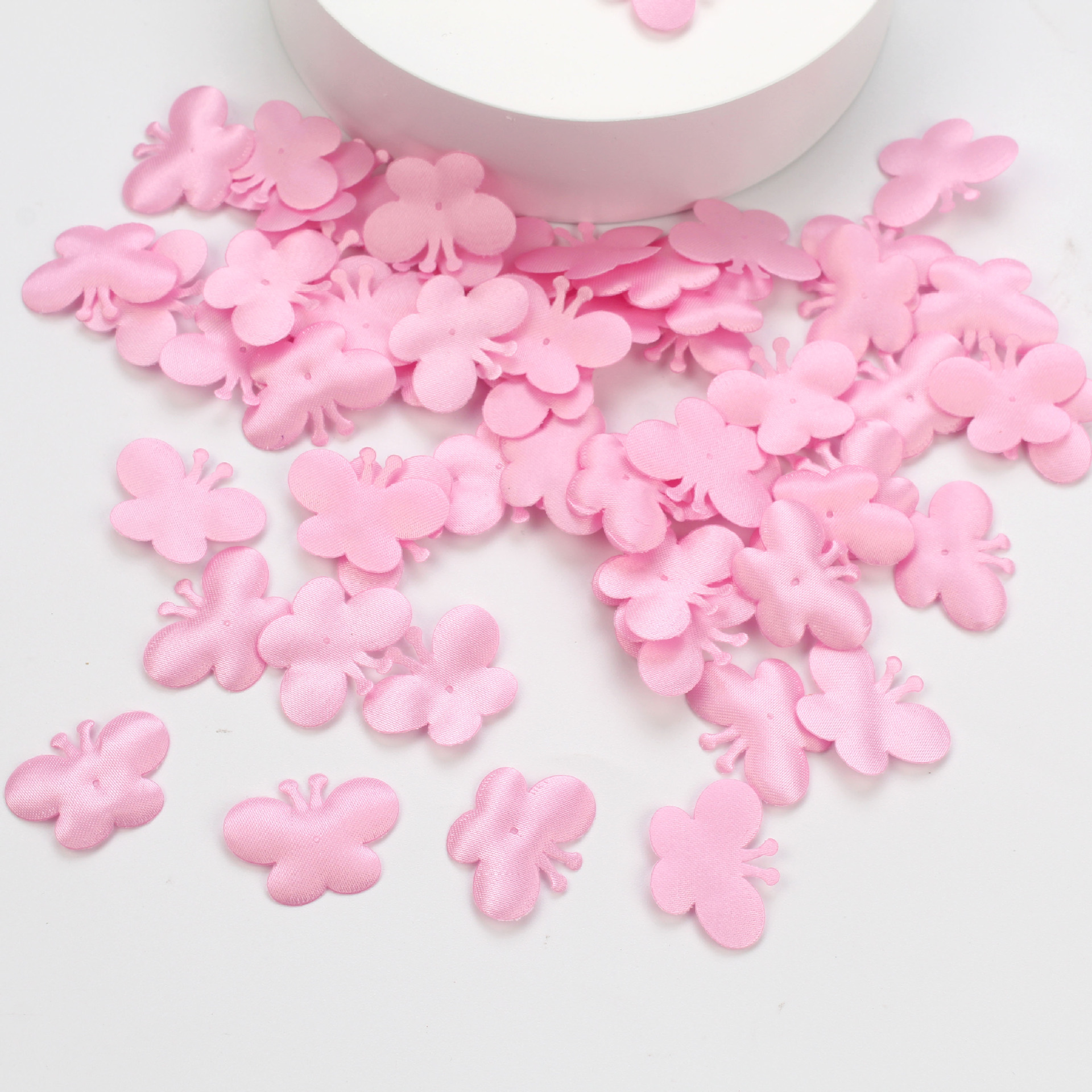 批发跨境货源3.5公分海绵蝴蝶压床撒花婚礼装饰布置纸屑100包