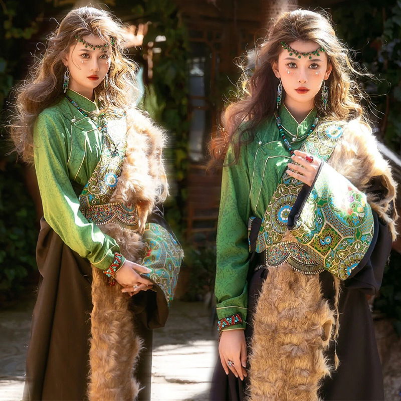 藏族服装女夏季新款民族风藏袍旅拍藏元素写真摄影藏装演出服