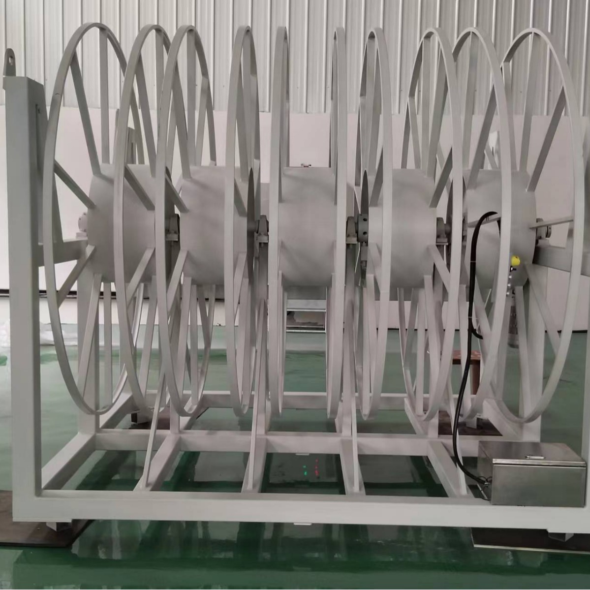 大型电缆盘重型收线盘电动卷线盘手动卷线盘储线盘收缆盘手动卷轴