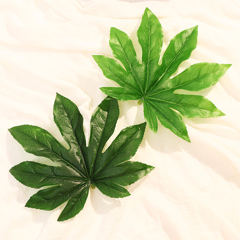 仿真八角金盘叶水果店装饰摆盘用品塑料大叶子绿植绿色果蔬摊垫子