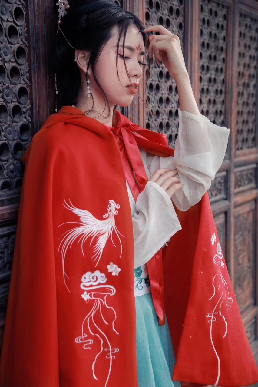 明制汉服斗篷集合中长款中国风刺绣加厚毛呢披风秋冬防寒保暖