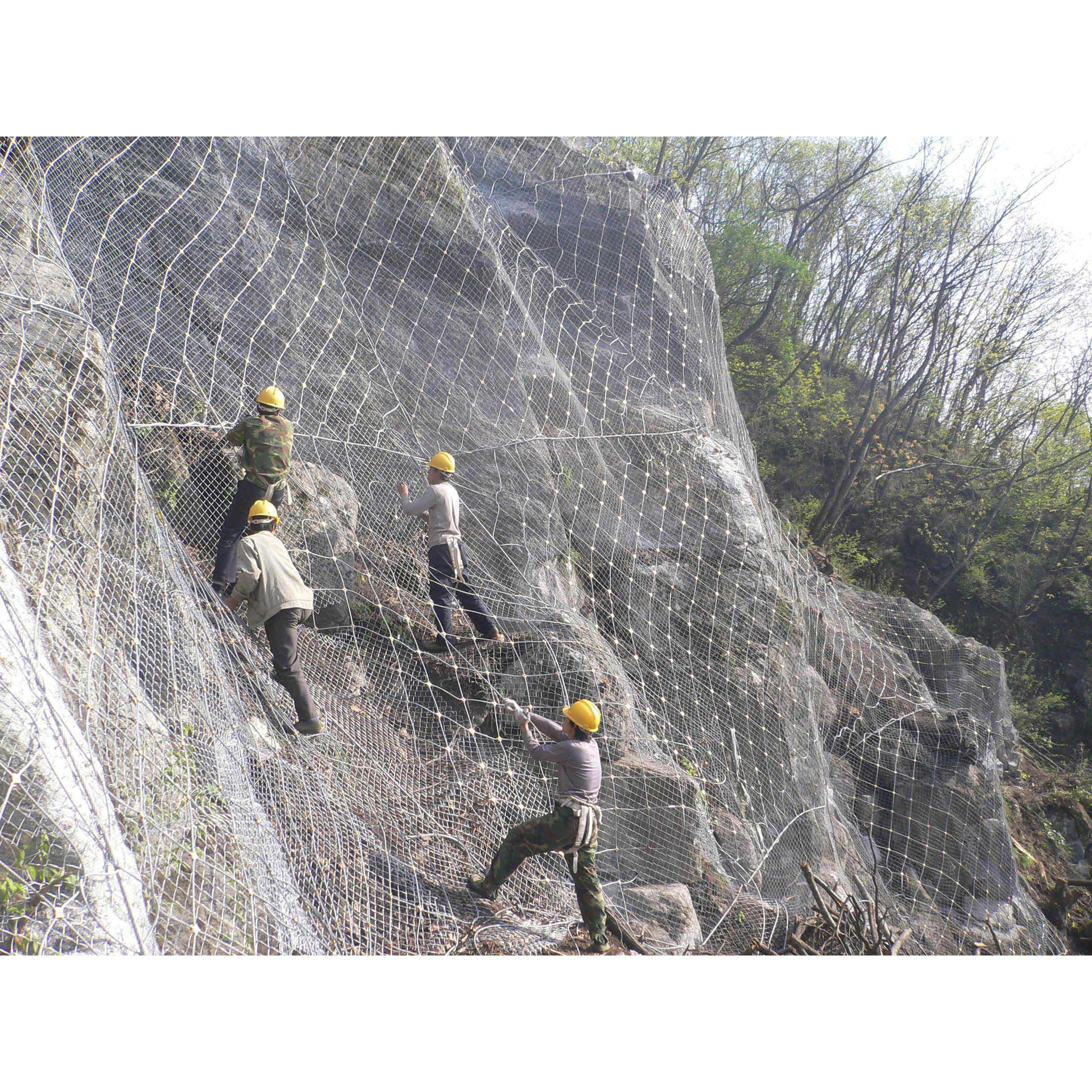 插单2022冬成都防护网厂家边坡防护网防滑坡边坡防护网边坡支护防护网