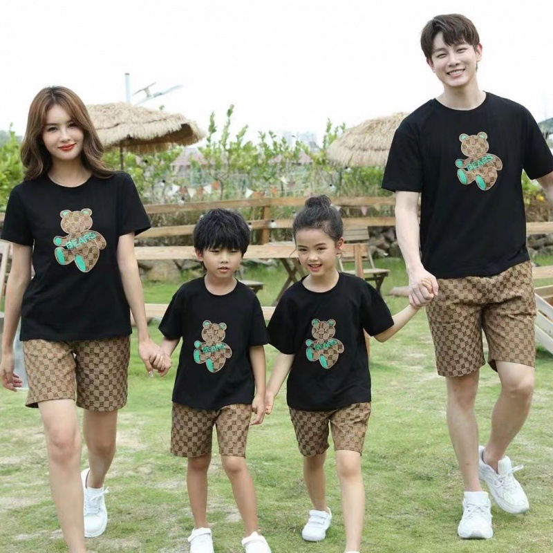 亲子装母女装新款家庭装母子情侣一家三口四口裙子套装抖音网红款