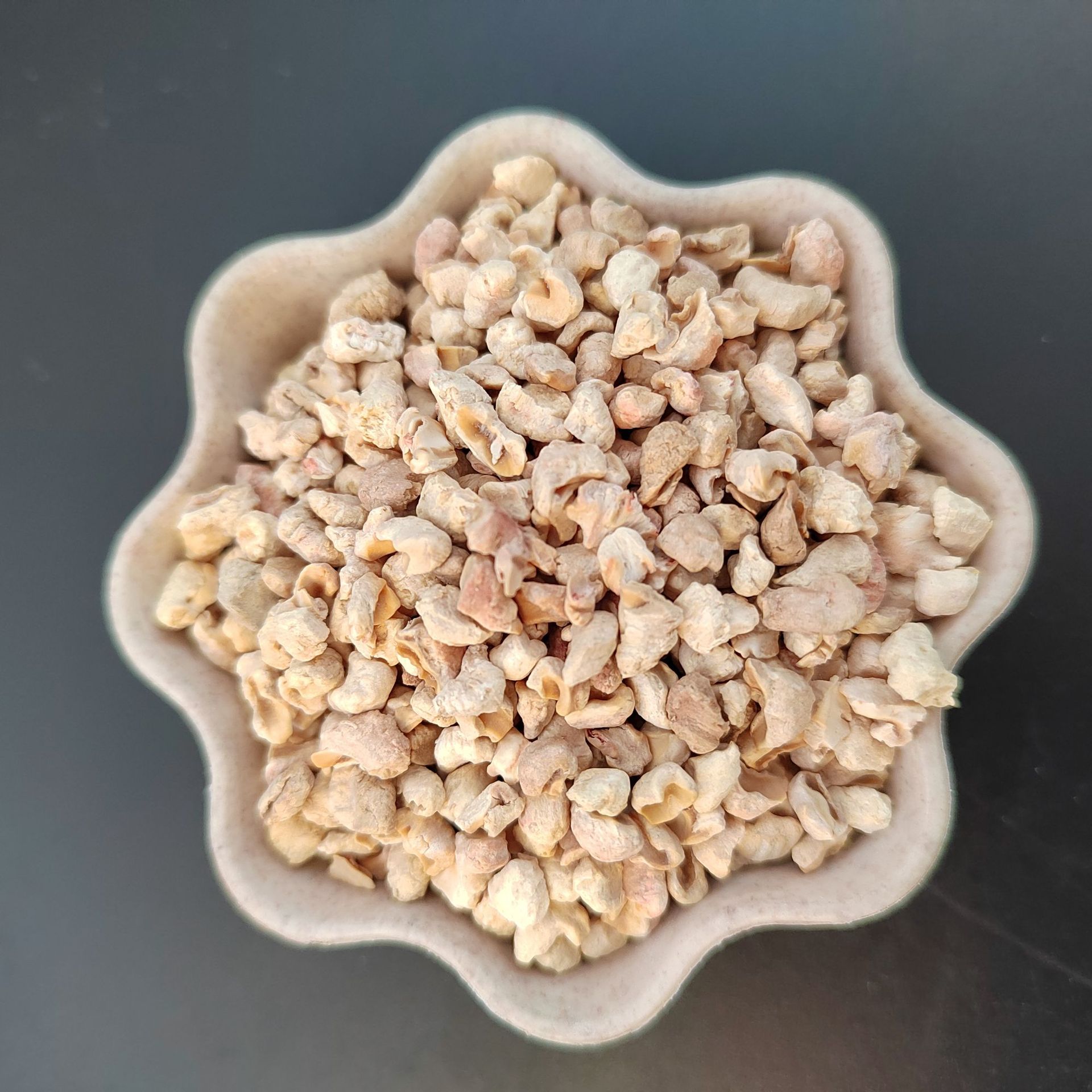 加工定制玉米芯宠物垫料香料香熏包大棚养殖菌包抛光用玉米芯颗粒